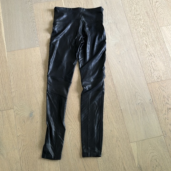 Spanx Faux Leather Moto Leggings - Picture 5 of 10